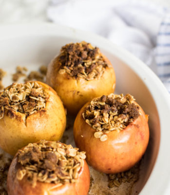 Sweet and Salty Oatmeal Baked Apples