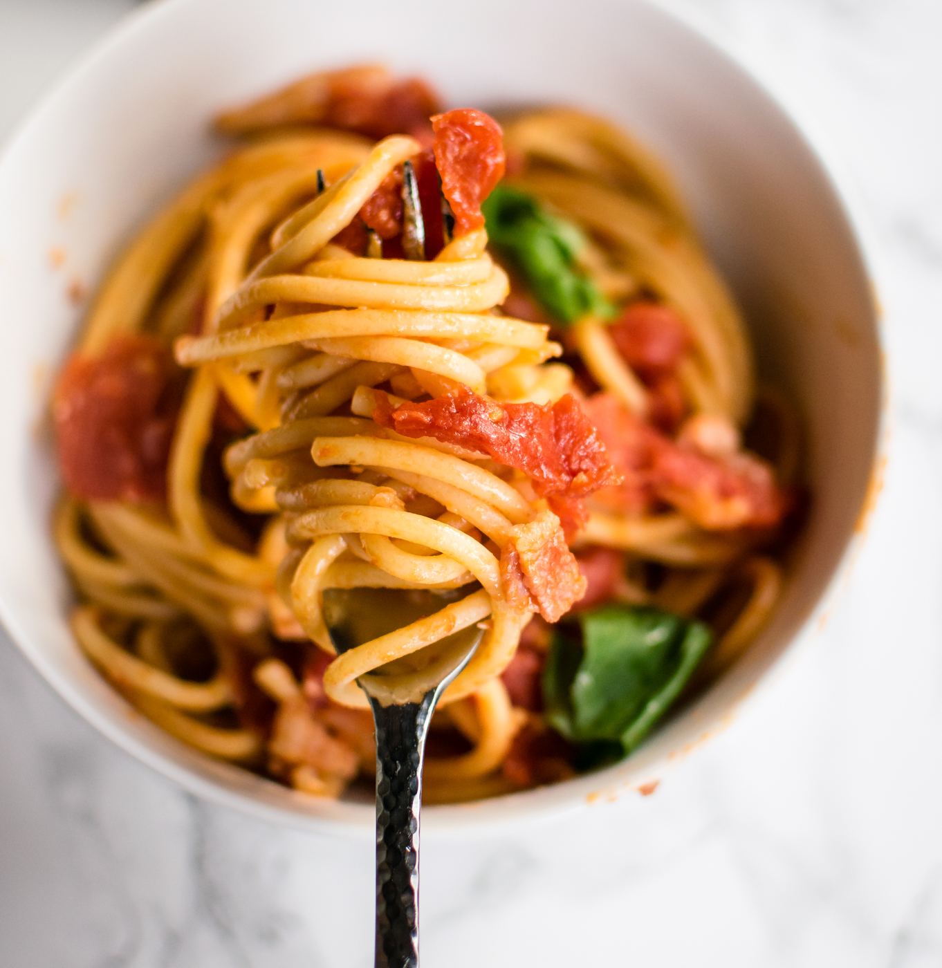 https://www.carolynscooking.com/wp-content/uploads/2017/11/amatriciana-11-bowl.jpg