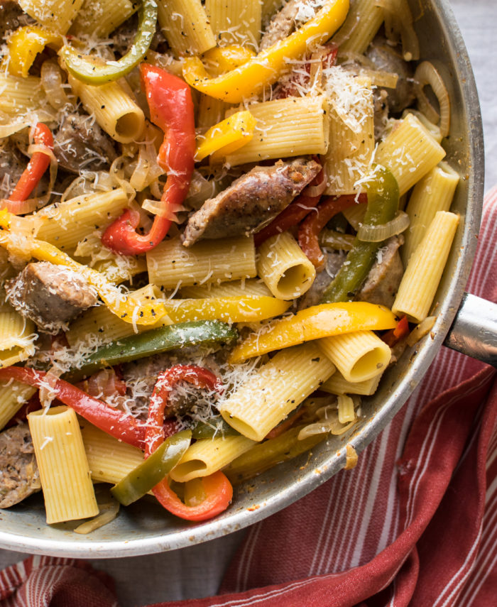 Sausage and peppers pasta 