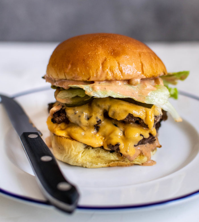 Smash Burger Recipe with Easy Sauce (VIDEO) 