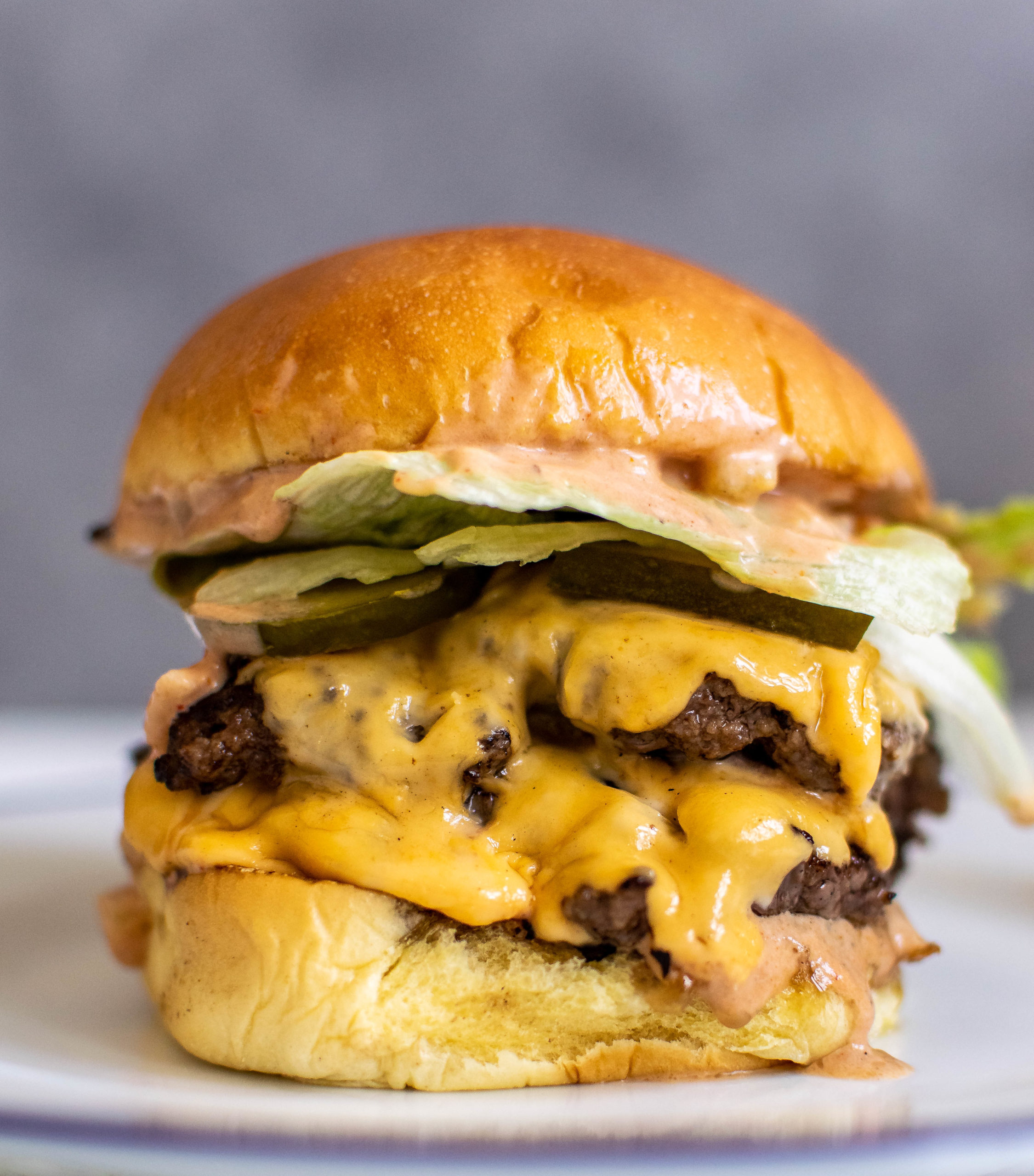 Smash Burgers With Garlic Butter Buns