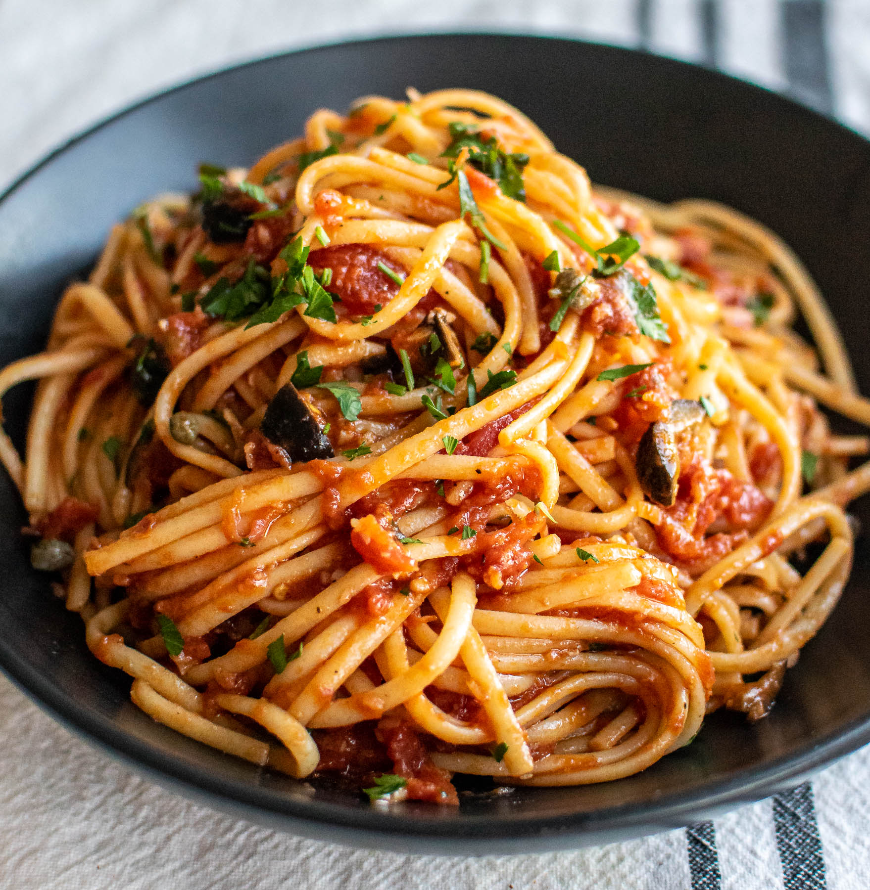 Linguine alla Puttanesca