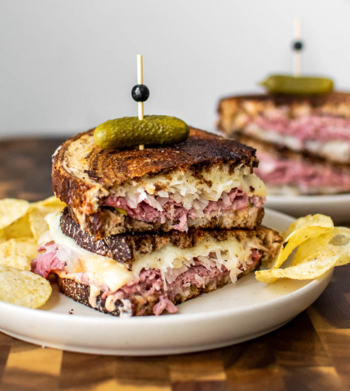 Classic Reuben Sandwich 