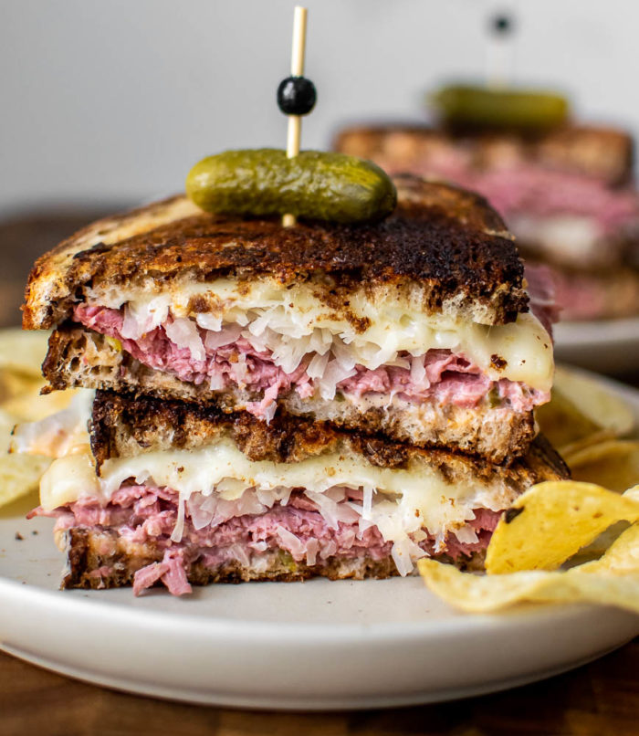 Classic Reuben Sandwich 