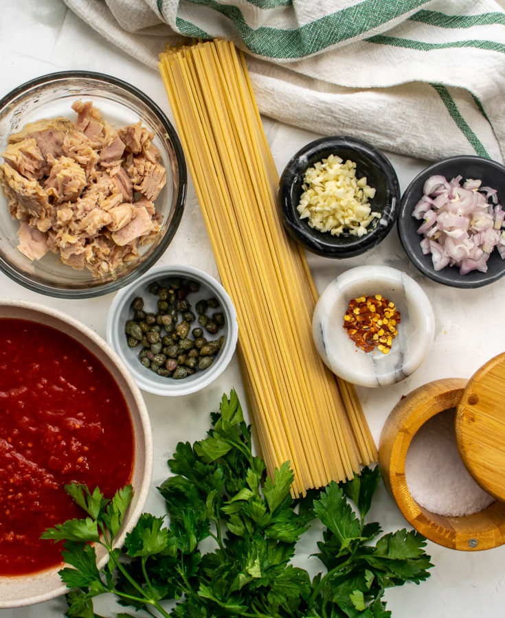 Tuna pasta ingredients.